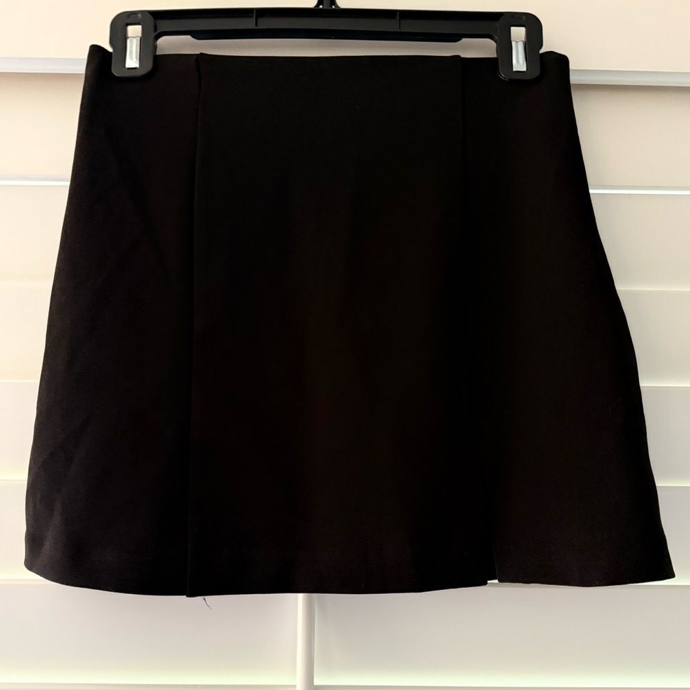 Forever 21 Black A-Line Mini Skirt